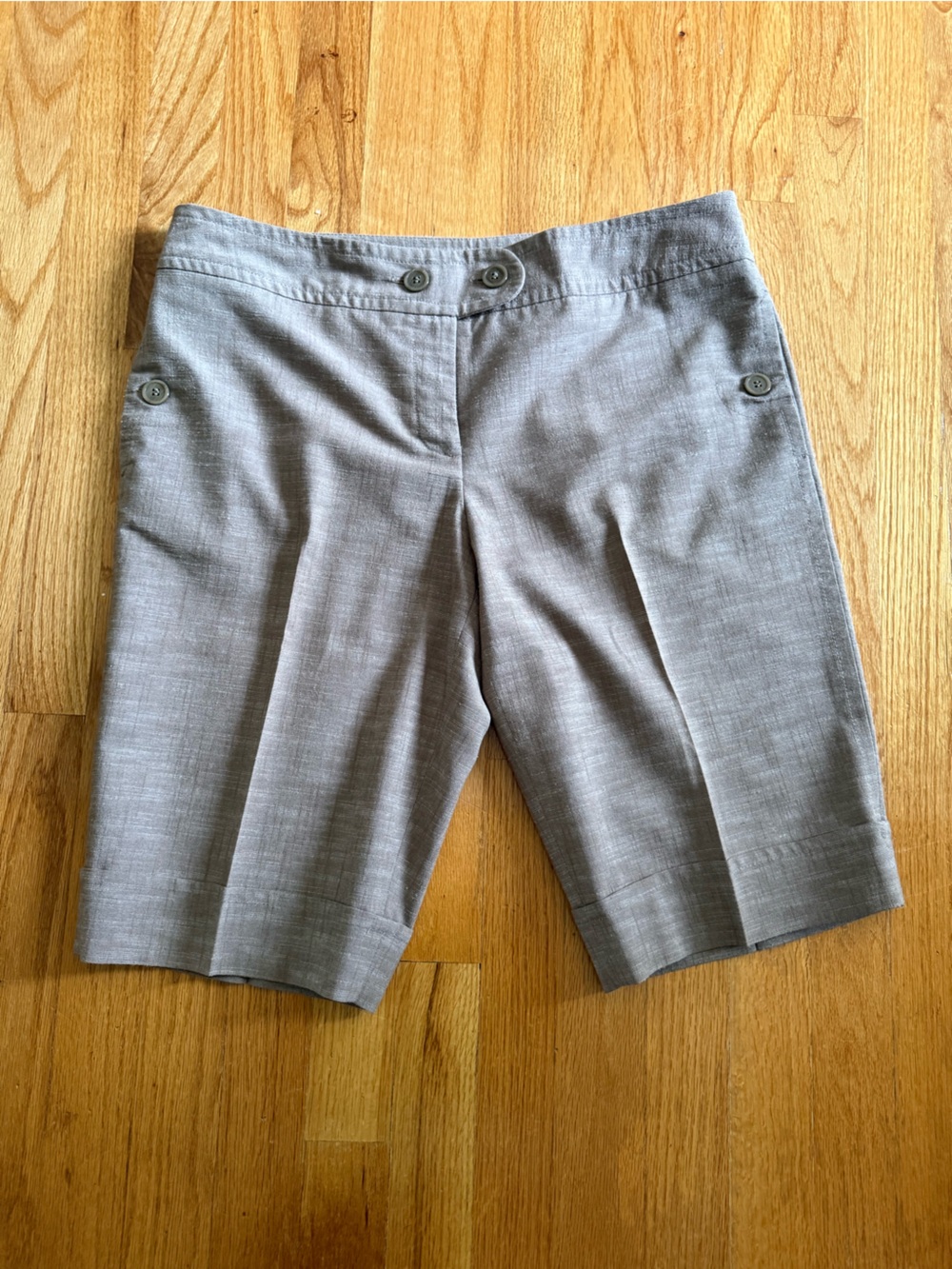 AB Studio Gray Cropped Dress Shorts with Button Accents